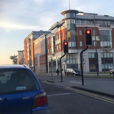 Easystay Slough Central Free Parking Exterior foto