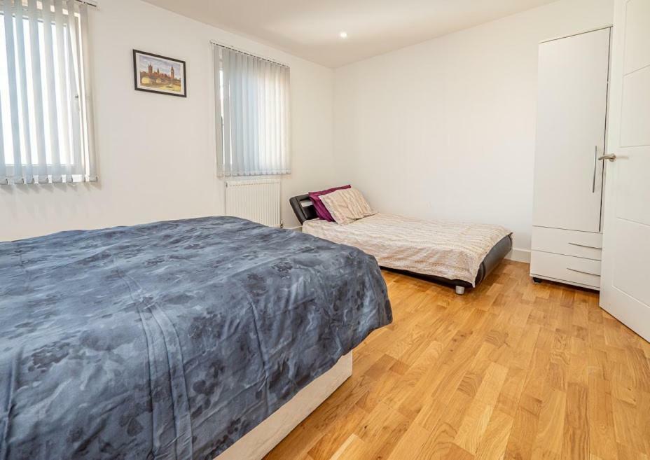 Easystay Slough Central Free Parking Exterior foto