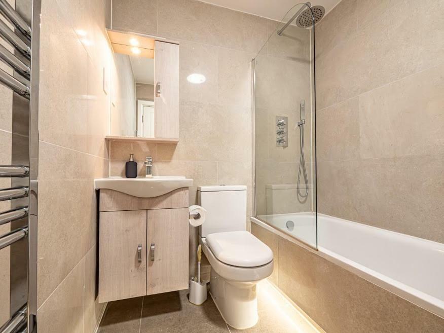 Easystay Slough Central Free Parking Exterior foto
